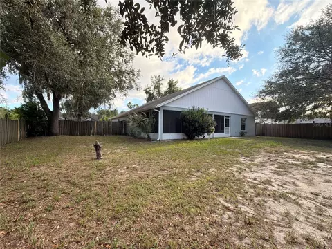 Exterior - 9703 Glenpointe Dr, Riverview, FL 33569 photo 5 of 5