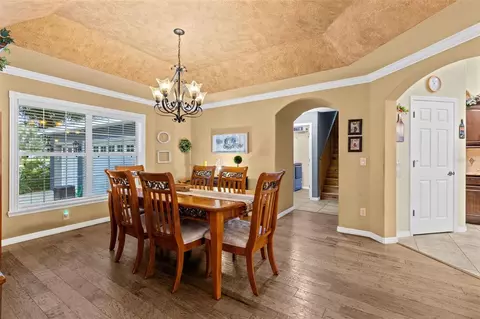 Dining - 1206 Lakeshore Dr, Mount Dora, FL 32757 photo 2 of 2