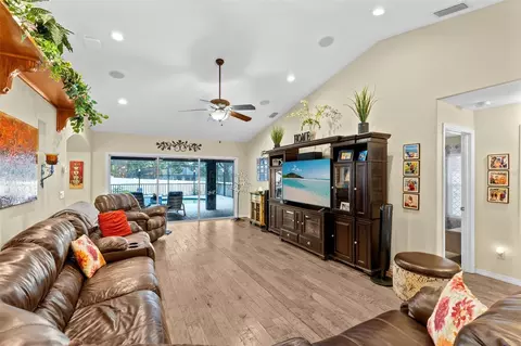 Living - 1206 Lakeshore Dr, Mount Dora, FL 32757 photo 1 of 1