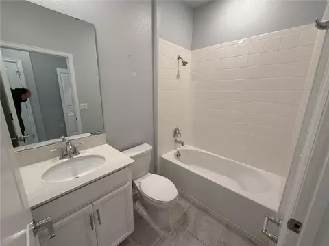 Bath - 3417 Sagebrush St, Saint Cloud, FL 34773 photo 1 of 3