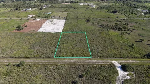 21282 NW 282nd St, Okeechobee, FL 34972