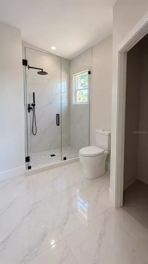 Bath - 200 Memorial Dr, Sebring, FL 33870 photo 2 of 4