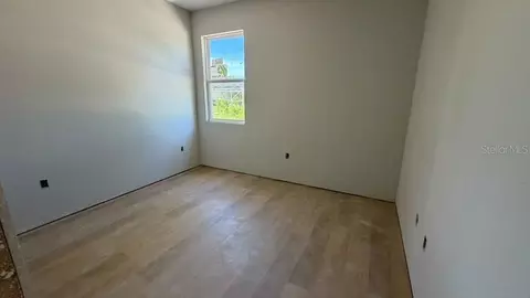 Bedroom - 200 Memorial Dr, Sebring, FL 33870 photo 3 of 3