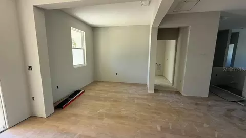 Living - 200 Memorial Dr, Sebring, FL 33870 photo 4 of 4