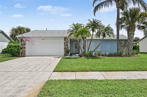3809 Kingston Blvd, Sarasota, FL 34238