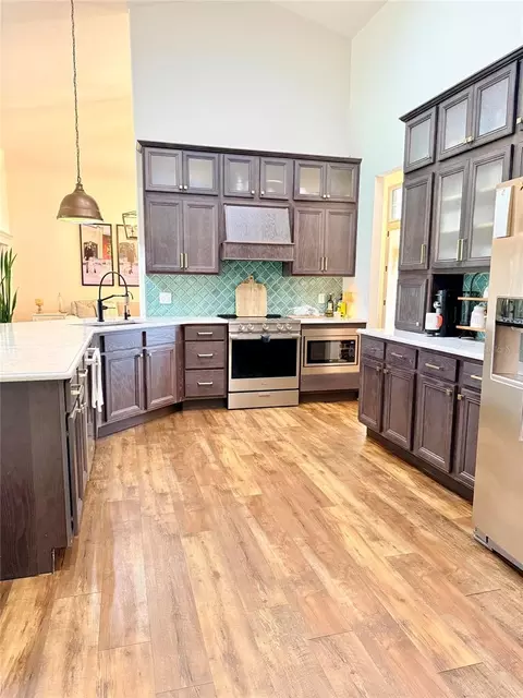 Kitchen - 4100 SE 53rd Ct, Ocala, FL 34480 photo 3 of 5