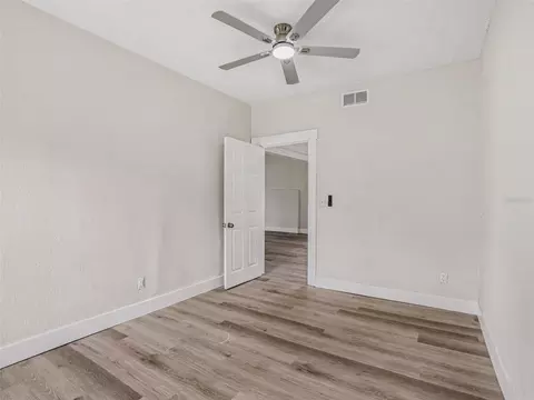 Bedroom - 827 Avenue O SW, Winter Haven, FL 33880 photo 6 of 6