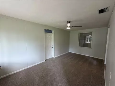 Living - 411 W Seminole Ave, Eustis, FL 32726 photo 7 of 9