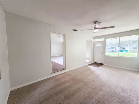 Living - 411 W Seminole Ave, Eustis, FL 32726 photo 8 of 9