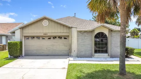 3221 White Dove Ln, Kissimmee, FL 34746
