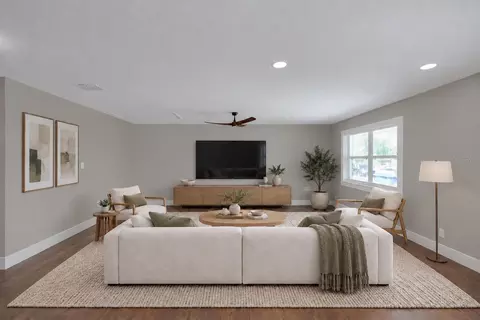 Living - 489 Picwood Ct, Ocoee, FL 34761 photo 2 of 3