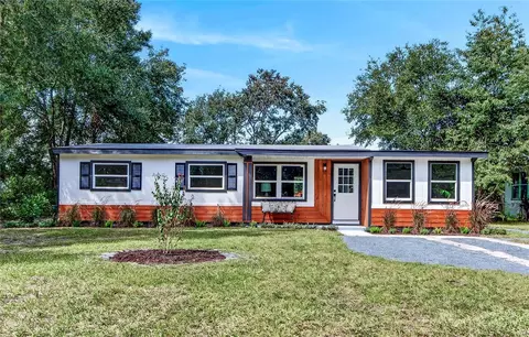 2426 S Laurel Ave, Sanford, FL 32771