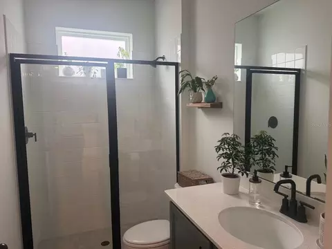 Bath - 2473 Zuni Rd, Saint Cloud, FL 34769 photo 1 of 3