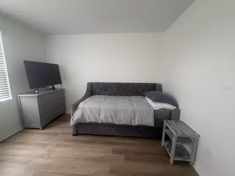 Bedroom - 2473 Zuni Rd, Saint Cloud, FL 34769 photo 5 of 6