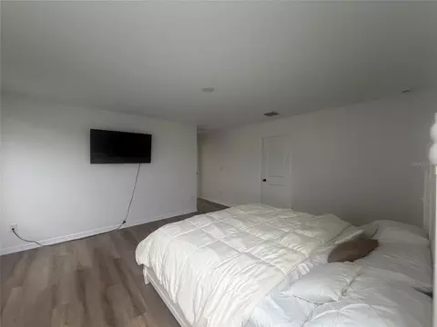 Bedroom - 2473 Zuni Rd, Saint Cloud, FL 34769 photo 4 of 6