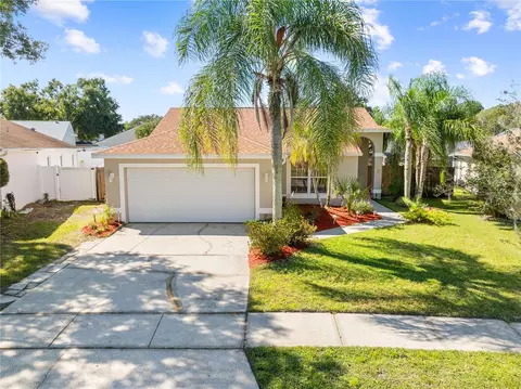408 Lancers Dr, Winter Springs, FL 32708