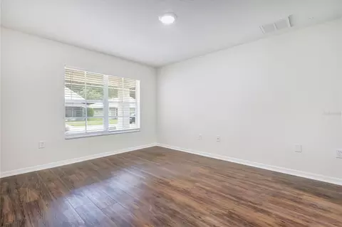 Living - 10332 Summerview Cir, Riverview, FL 33578 photo 4 of 4