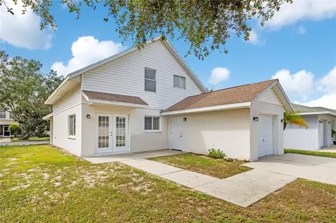 Exterior - 10332 Summerview Cir, Riverview, FL 33578 photo 3 of 4