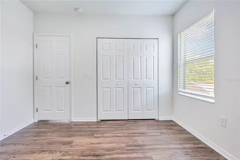 Bedroom - 10332 Summerview Cir, Riverview, FL 33578 photo 3 of 7