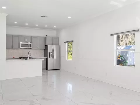 Living - 1 Cunningham Ln, Debary, FL 32713 photo 7 of 12