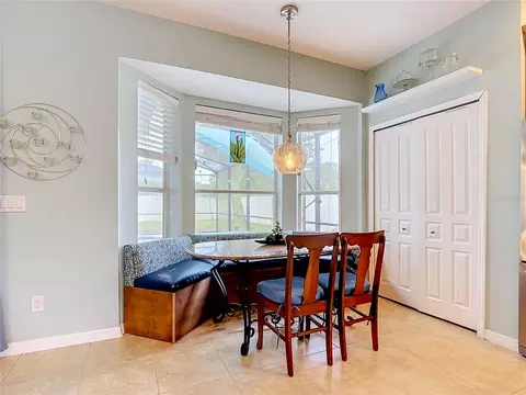 Kitchen - 5028 Coveview Dr, Saint Cloud, FL 34771 photo 5 of 5