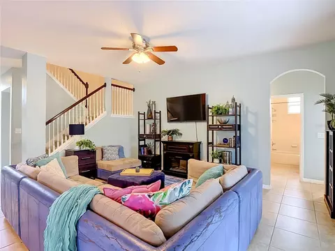 Living - 5028 Coveview Dr, Saint Cloud, FL 34771 photo 3 of 8