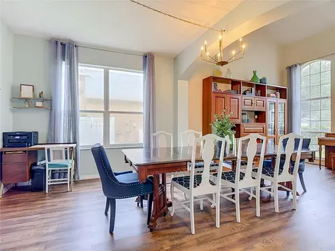 Dining - 5028 Coveview Dr, Saint Cloud, FL 34771 photo 2 of 4