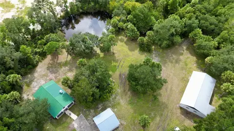 2415 Waccassa St, Geneva, FL 32732