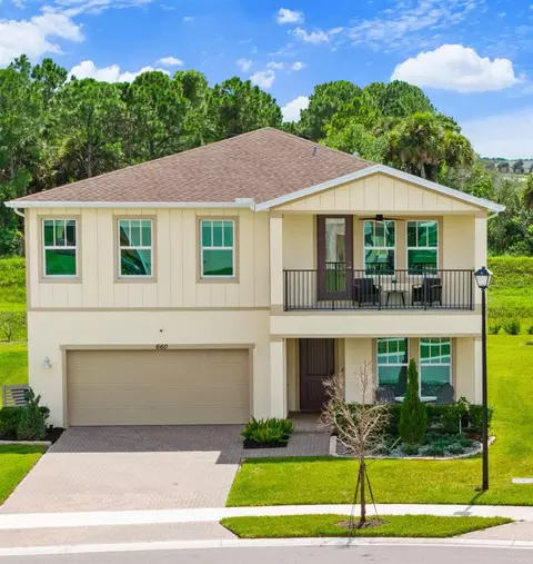 660 Veridian Cir NW, Palm Bay, FL 32907