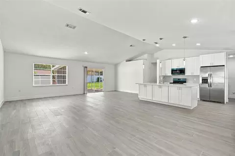 Living - 5055 Water Wheel Ct, Ocoee, FL 34761 photo 2 of 6