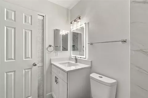 Bath - 5055 Water Wheel Ct, Ocoee, FL 34761 photo 2 of 4