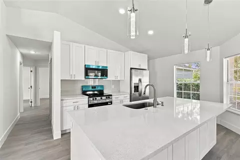 Kitchen - 5055 Water Wheel Ct, Ocoee, FL 34761 photo 3 of 4