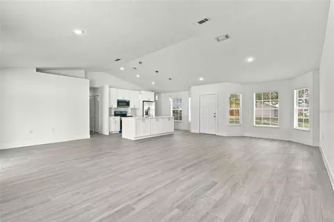 Living - 5055 Water Wheel Ct, Ocoee, FL 34761 photo 3 of 6
