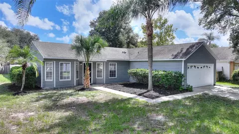 Exterior - 5055 Water Wheel Ct, Ocoee, FL 34761 photo 6 of 17