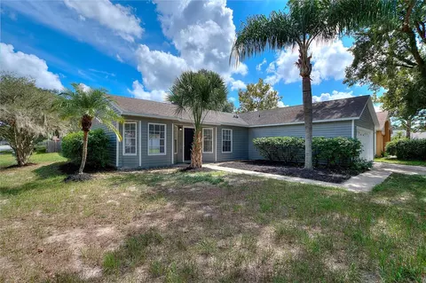 Exterior - 5055 Water Wheel Ct, Ocoee, FL 34761 photo 10 of 17