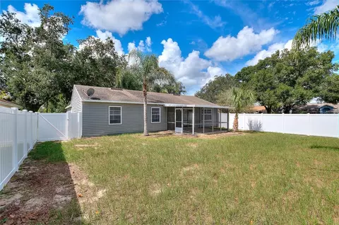 Exterior - 5055 Water Wheel Ct, Ocoee, FL 34761 photo 13 of 17
