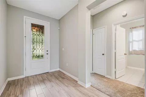 Entry Way - 5201 Appenine Loop E, Saint Cloud, FL 34771 photo 3 of 9