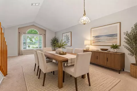 Dining - 2704 Estep Ct, Ocoee, FL 34761 photo 2 of 2