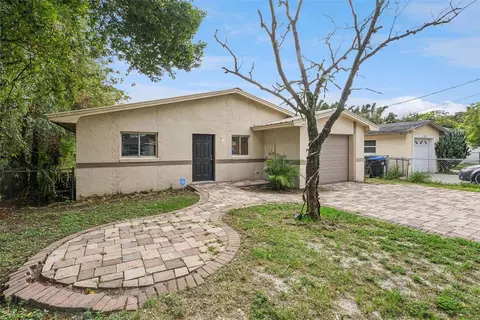 317 S Observatory Dr, Orlando, FL 32835