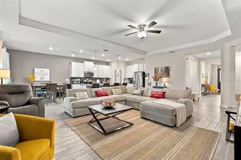 Living - 1779 American Beech Pkwy, Ocoee, FL 34761 photo 3 of 4