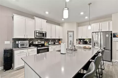 Kitchen - 1779 American Beech Pkwy, Ocoee, FL 34761 photo 2 of 4