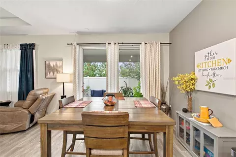 Dining - 1779 American Beech Pkwy, Ocoee, FL 34761 photo 3 of 4