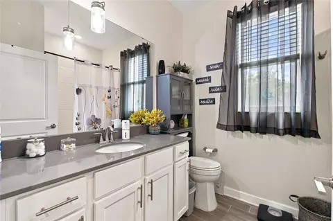 Bath - 1779 American Beech Pkwy, Ocoee, FL 34761 photo 1 of 2