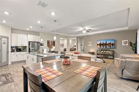 Dining - 1779 American Beech Pkwy, Ocoee, FL 34761 photo 4 of 4