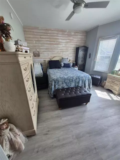 Bedroom - 2710 61st St E, Bradenton, FL 34208 photo 5 of 5