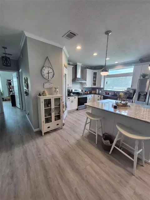 Kitchen - 2710 61st St E, Bradenton, FL 34208 photo 3 of 3