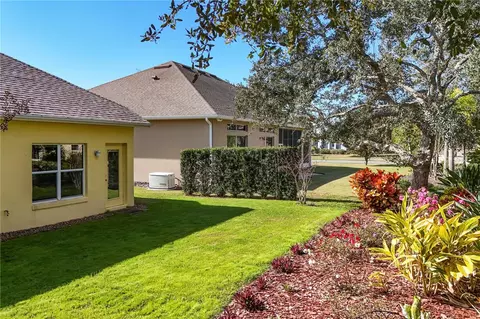 Exterior - 3003 New Haven Pl, Mount Dora, FL 32757 photo 9 of 14