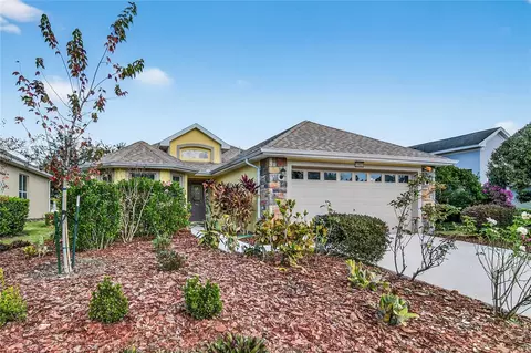 Exterior - 3003 New Haven Pl, Mount Dora, FL 32757 photo 6 of 14