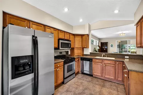 Kitchen - 3003 New Haven Pl, Mount Dora, FL 32757 photo 2 of 5