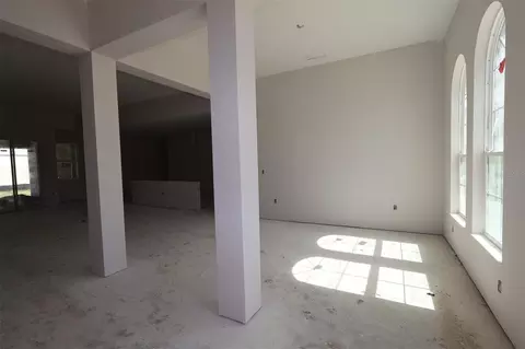 Living - 3325 Forest Packs Loop, Apopka, FL 32712 photo 4 of 4